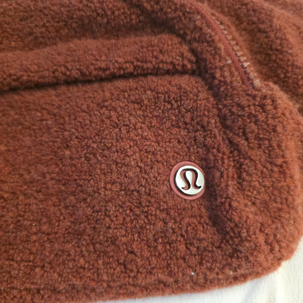 lululemon athletica Belt Bag - Picture 2 of 7